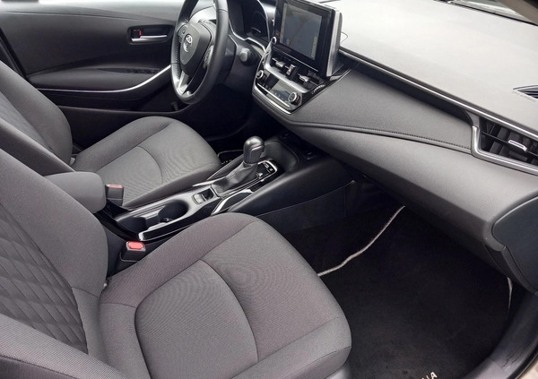 Toyota Corolla cena 100780 przebieg: 37831, rok produkcji 2022 z Mordy małe 379